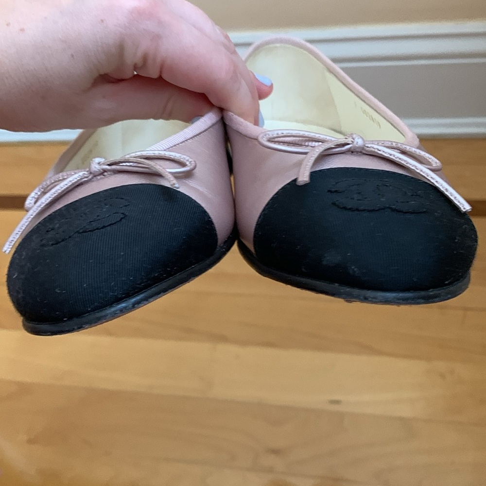 COPY - CHANEL LIGHT PINK SIZE 37 LEATHER BALLET FLATS - Picture 9 of 14